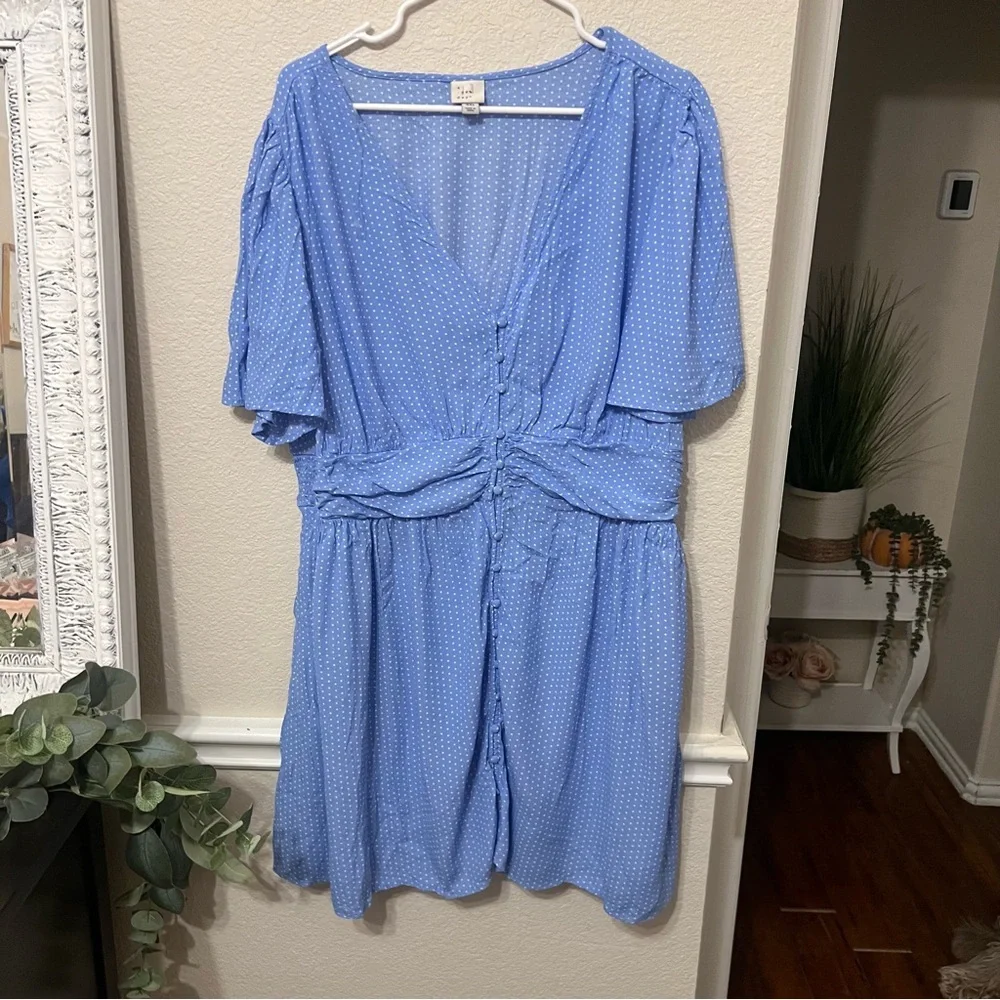 A New Day XXL Woman's Dress Front Button Short Sleeve V Neck Blue White dots - Picture 5 of 11